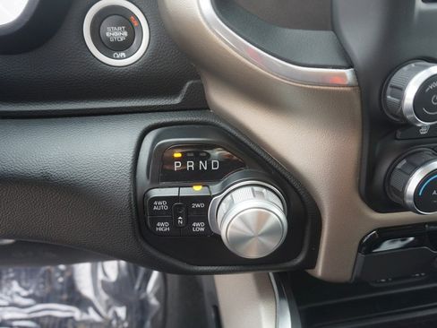 Used 2020 RAM 1500 Laramie AWD/4WD image 21