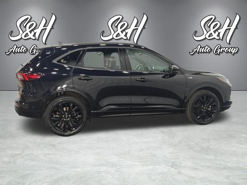 Used 2023 Ford Escape ST-Line Elite w/ Premium Technology Package AWD/4WD image 23