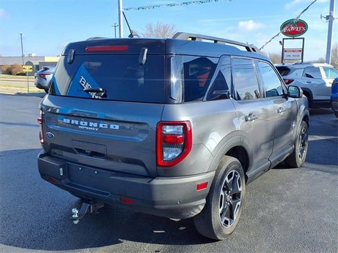 Used 2022 Ford Bronco Sport Outer Banks image 3