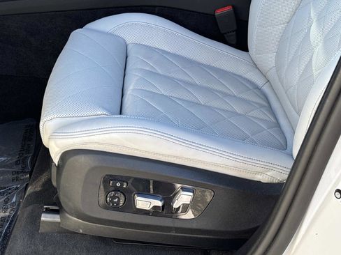 Certified 2025 BMW X5 sDrive40i w/ M Sport Package image 21