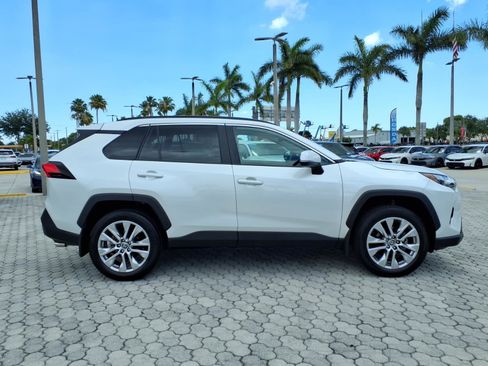 Used 2024 Toyota RAV4 XLE Premium w/ Weather Package AWD/4WD image 16