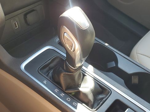 Used 2018 Ford Escape SEL FWD image 30