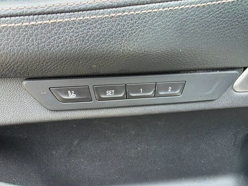 Used 2019 BMW 740i xDrive 740i xDrive AWD 4dr Sedan image 13