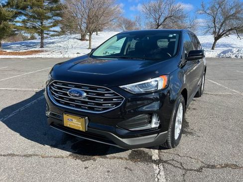 Certified 2022 Ford Edge SEL w/ Convenience Package image 4