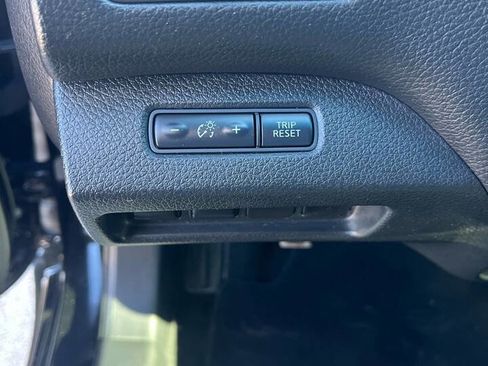 Used 2014 Nissan Altima 2.5 SV w/ Convenience Package image 38