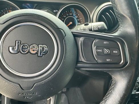 Used 2020 Jeep Wrangler Unlimited Sport S AWD/4WD image 14