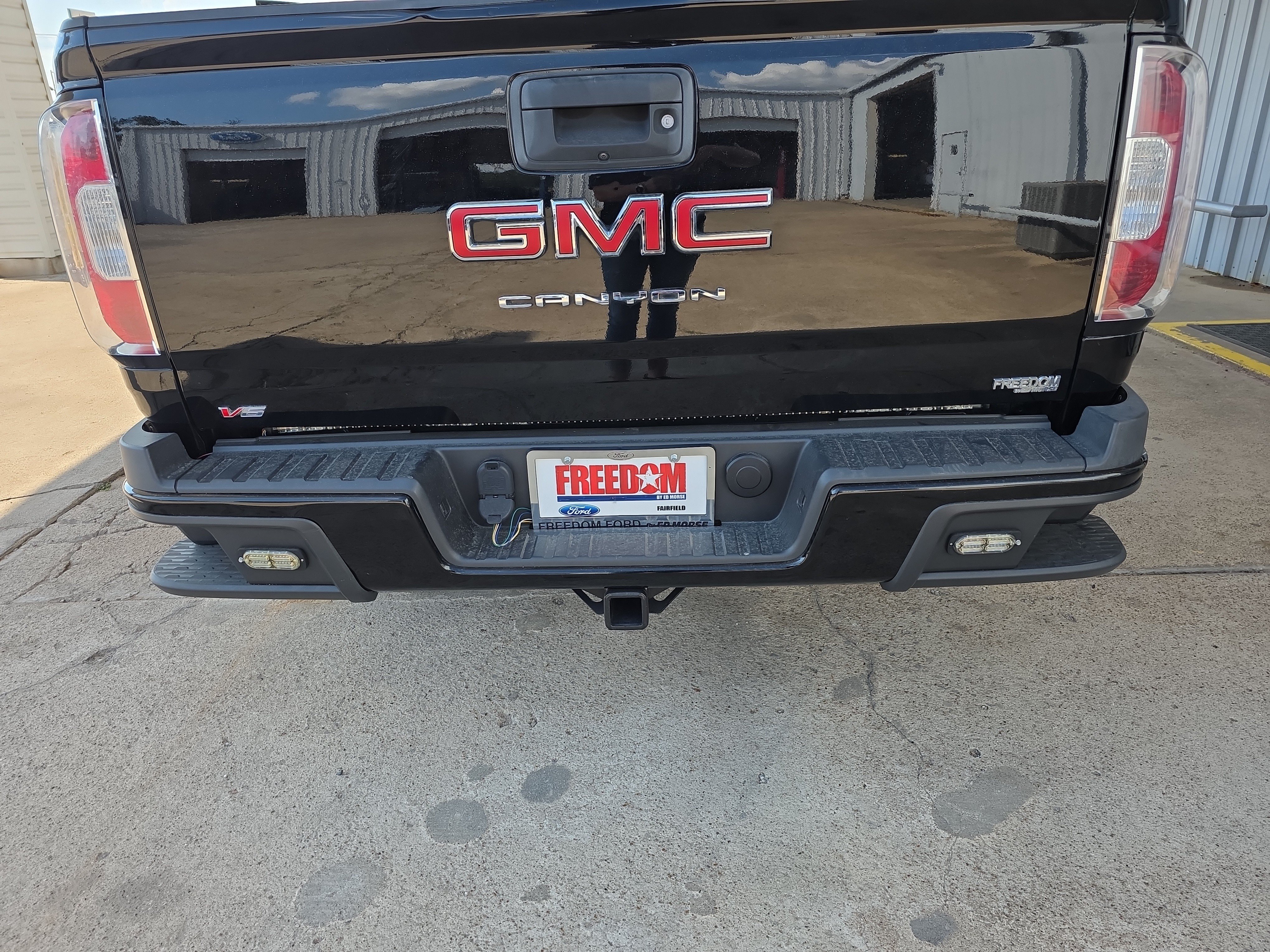 Used 2022 GMC Canyon Elevation w/ Elevation Premium Package RWD image 27