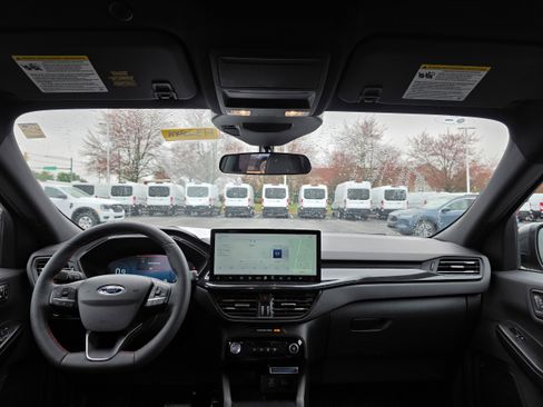 Used 2023 Ford Escape ST-Line Select w/ Tech Pack #2 image 11