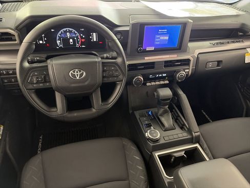 New 2026 Toyota Tacoma SR5 AWD/4WD image 20