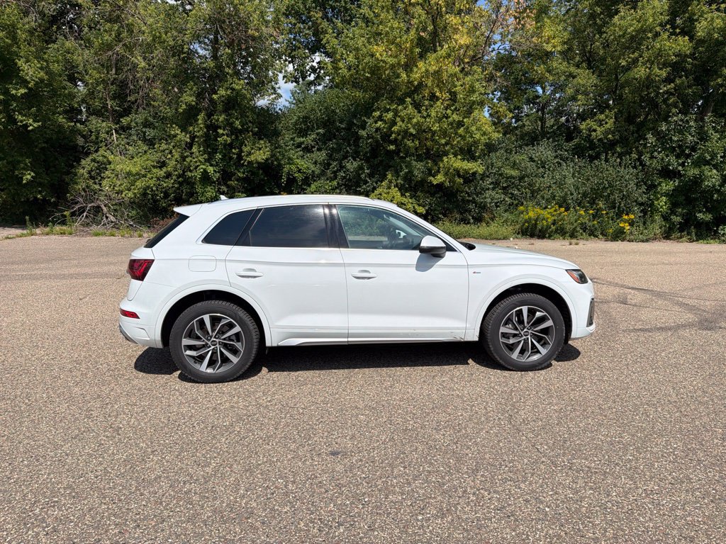 Used 2023 Audi Q5 2.0T Premium Plus AWD/4WD image 17
