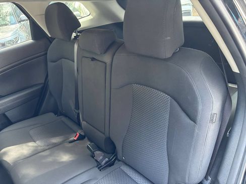 Used 2025 Kia Sportage LX FWD image 35