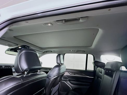 Used 2022 Jeep Grand Cherokee Limited 4xe image 26