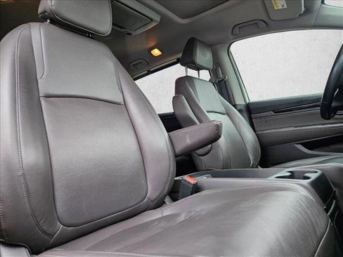 Used 2019 Honda Odyssey Elite image 20