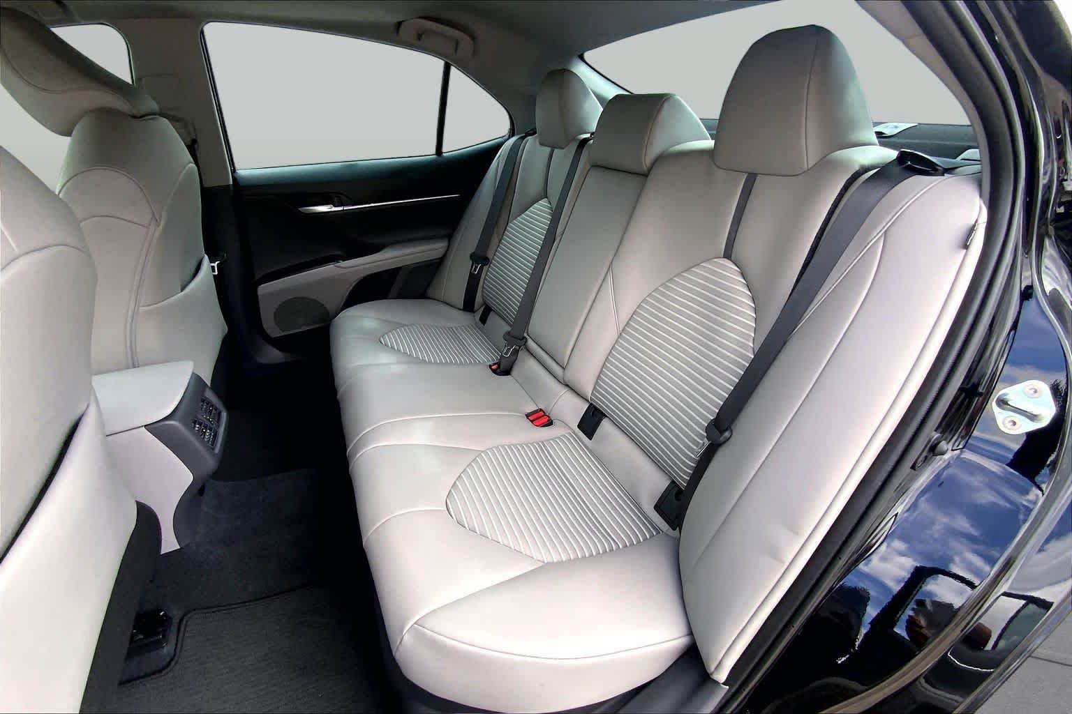 Used 2024 Toyota Camry SE w/ Audio Upgrade Package FWD image 21