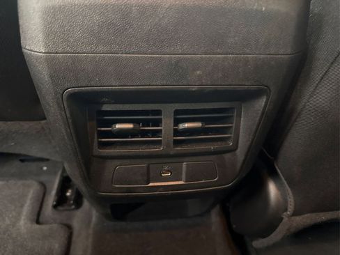 Used 2023 Chevrolet Colorado LT w/ LT Convenience Package image 32