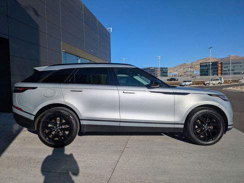 Certified 2024 Land Rover Range Rover Velar S image 5