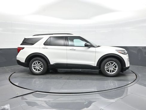 New 2026 Ford Explorer Active w/ Active Comfort Package RWD image 16