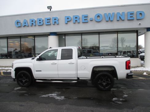 Used 2018 GMC Sierra 1500 4x4 Double Cab w/ Elevation Edition image 2
