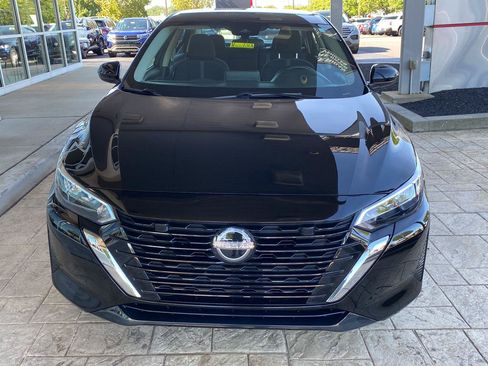Certified 2024 Nissan Sentra SV FWD image 2