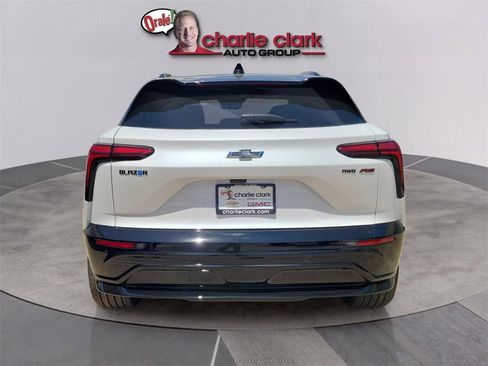 New 2025 Chevrolet Blazer EV RS w/ Super Cruise Package image 4