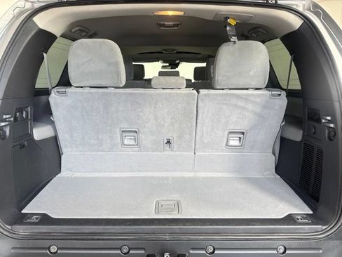 Used 2019 Toyota Sequoia SR5 AWD/4WD image 22