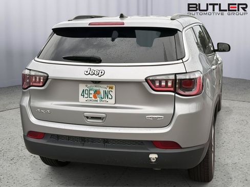 Used 2024 Jeep Compass Latitude AWD/4WD image 8