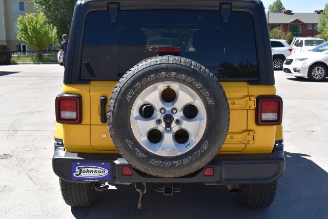Used 2018 Jeep Wrangler Unlimited Sahara AWD/4WD image 6