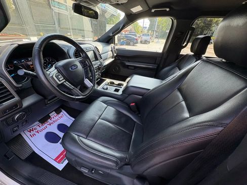 Used 2019 Ford Expedition Max XLT w/ Equipment Group 202A image 11