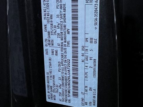 Used 2020 Ford Escape Titanium image 32