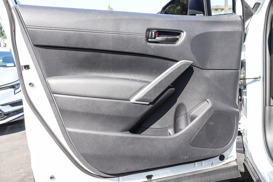 New 2026 Toyota Corolla Cross LE w/ Moonroof Package FWD image 21