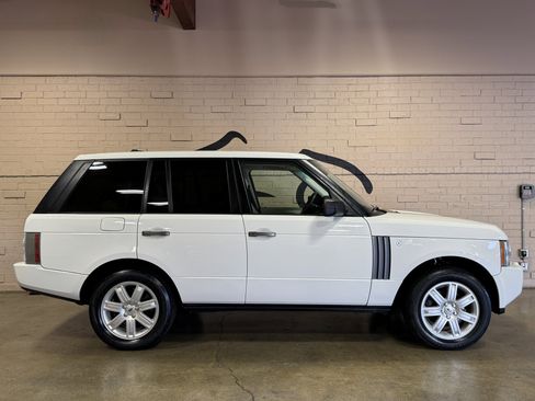 Used 2008 Land Rover Range Rover HSE image 3