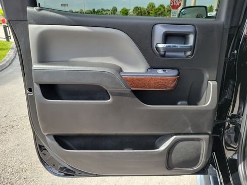 Used 2018 GMC Sierra 1500 SLT w/ SLT Premium Package image 23