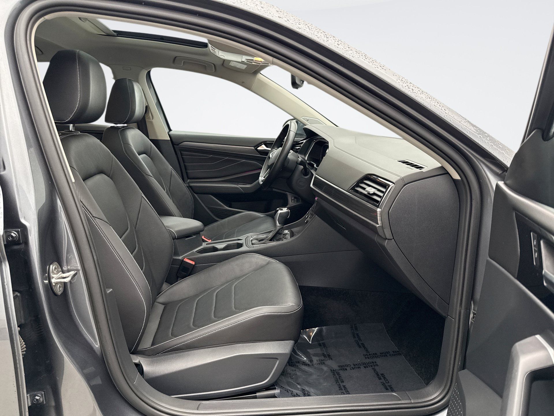 Used 2022 Volkswagen Jetta SEL FWD image 9