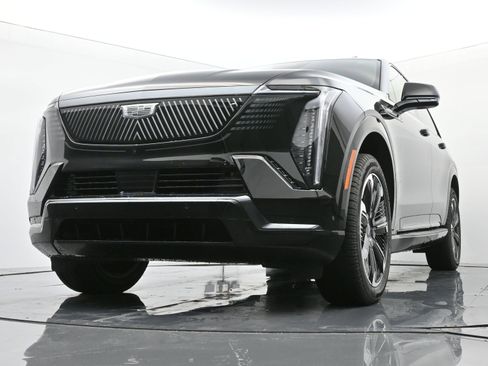 New 2025 Cadillac Escalade IQ Sport 2 image 15