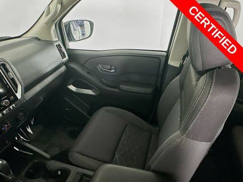 Used 2025 Nissan Frontier SV w/ SV Convenience Package RWD image 22