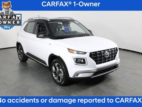Certified 2024 Hyundai Venue Limited FWD image 5
