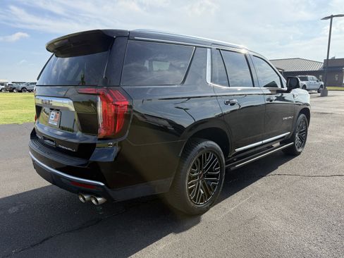 Used 2022 GMC Yukon Denali AWD/4WD image 3