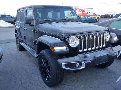 Used 2022 Jeep Wrangler Unlimited Sahara w/ LED Lighting Group image 3