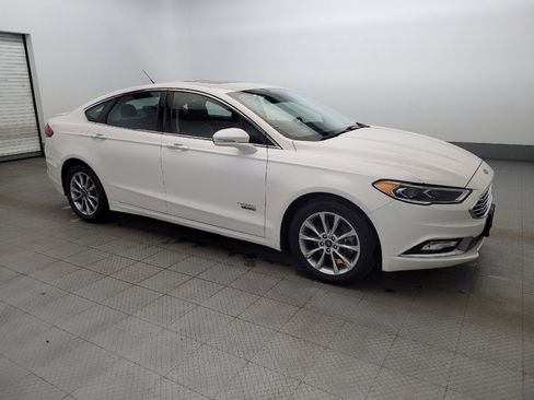 Used 2018 Ford Fusion Energi Titanium image 11