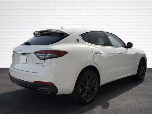 Used 2022 Maserati Levante Modena AWD/4WD image 4