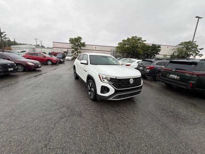 Used 2025 Volkswagen Atlas Cross Sport SE