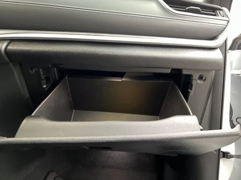 Used 2024 Jeep Grand Cherokee L Limited w/ Luxury Tech Group II image 30