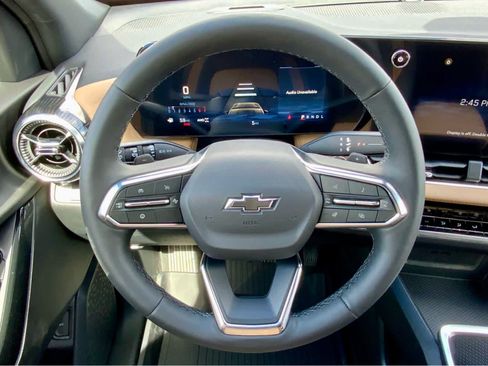 New 2026 Chevrolet Equinox ACTIV AWD/4WD image 39