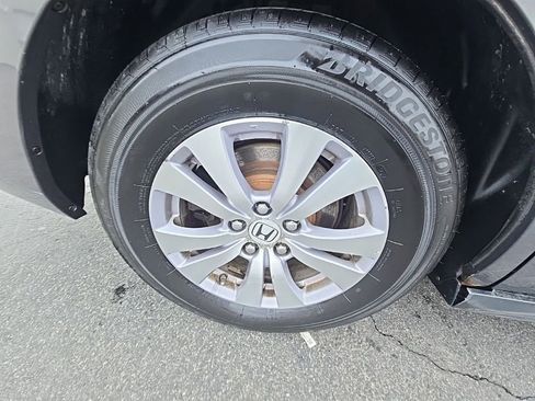 Used 2016 Honda Odyssey SE image 9