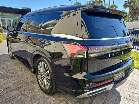 Certified 2025 INFINITI QX80 Sensory image 6