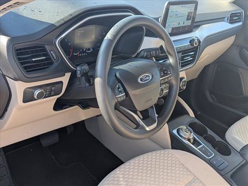 Used 2020 Ford Escape SE AWD/4WD image 10