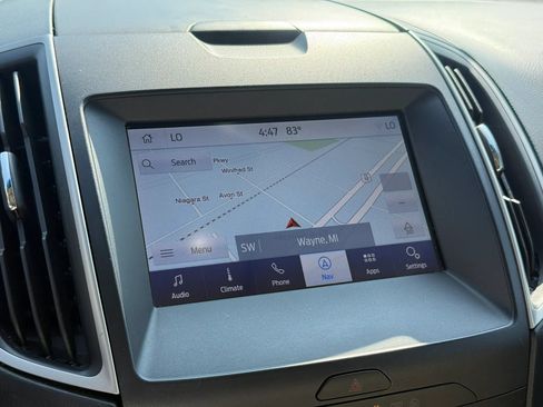 Used 2019 Ford Edge SEL w/ Equipment Group 201A AWD/4WD image 25