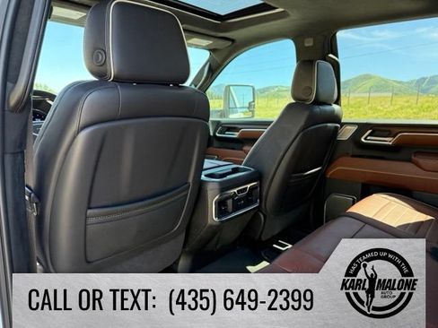 Used 2025 GMC Sierra 3500 Denali Ultimate AWD/4WD image 30