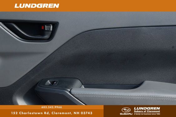 Used 2024 Subaru Crosstrek 2.0i Premium AWD/4WD image 37