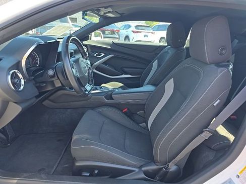 Used 2021 Chevrolet Camaro LT w/ RS Package image 15